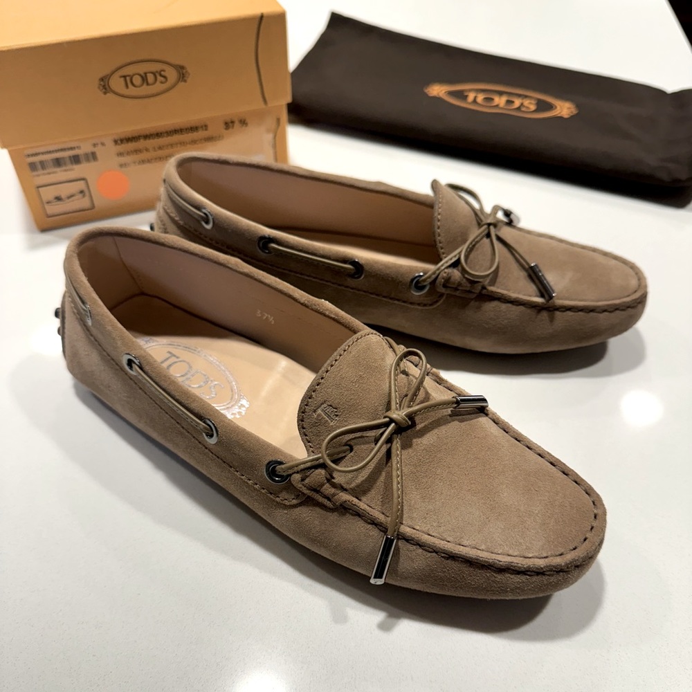 Tod’s Gommino Driving Shoes - 37.5